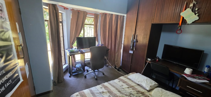 5 Bedroom Property for Sale in Wilkoppies North West